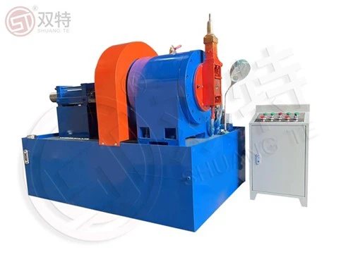 Máquina de estampado de tubos de acero